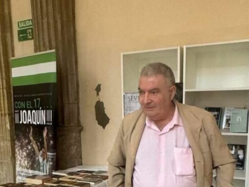 Luto en Sevilla Press Ediciones y en el mundo de la cultura de Jerez por la repentina muerte de Paco Carrasco