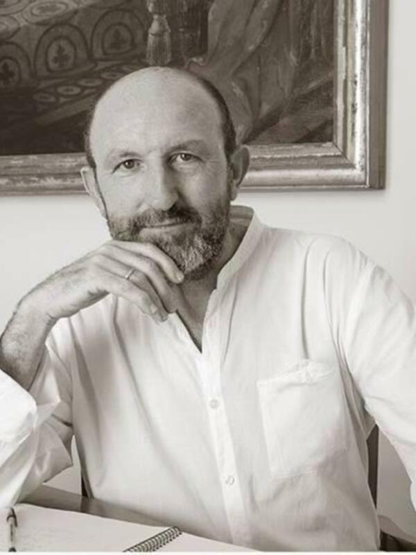 Francisco Correal  Premio Habecu de Periodismo y Comunicación 2024