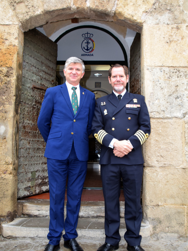  Historia y arte se unen en la Torre del Oro con la exposición “Objetivo la Armada”