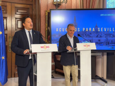 Antonio Rendón .   Nuevos chalecos antibalas para la Policía Local de Sevilla