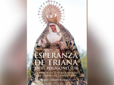 Los dos libros de la Esperanza de Triana en Andalucía Información