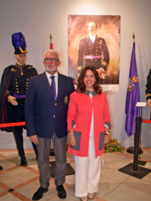  Una muestra rinde homenaje a siglo y medio de historia del uniforme de los ingenieros civiles en Sevilla 