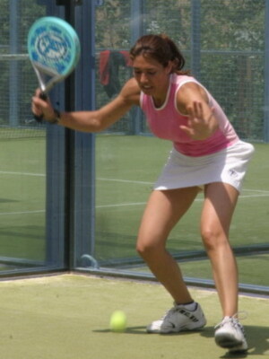 El Cordobes,Raquel Revuelta,Soto y Charo Reina juegan al padel en Sato de Sevilla