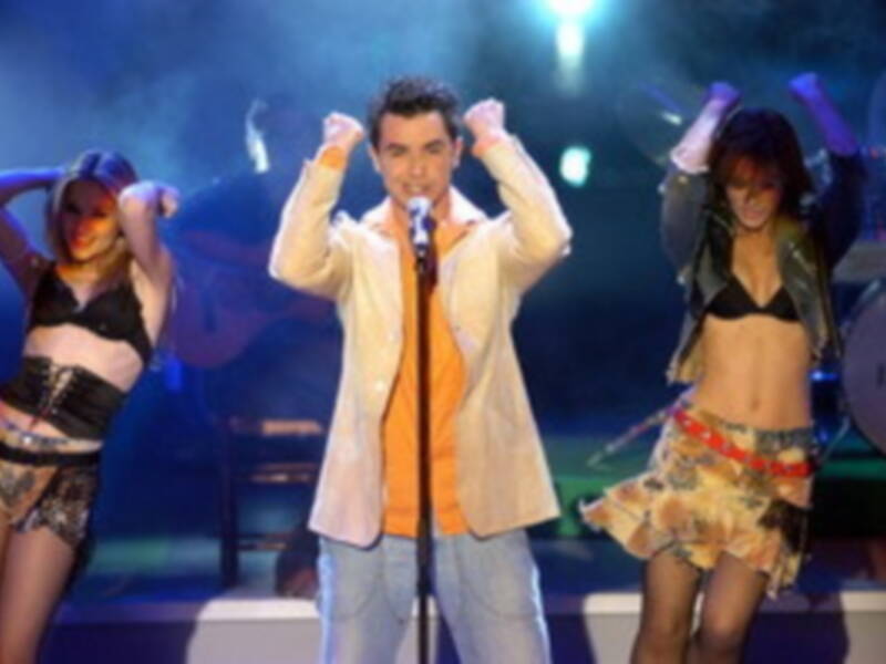 Andy y Lucas, Pasion Vega, David Civeras y Bustamante en Canal Sur  desde Sevilla
