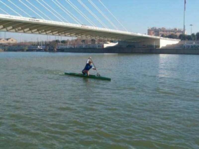 Subtítulo para el Náutico en el andaluz de velocidad de piragüismo