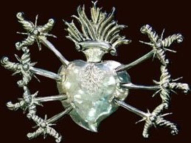 Nuevo corazón de plata para la Virgen de los Dolores de Chipiona&#8207;