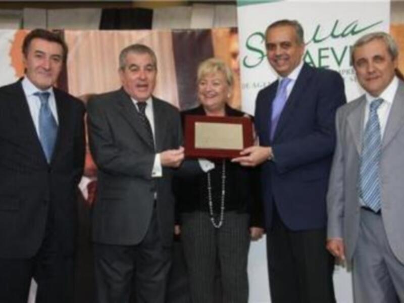 José Luis Sáez homenajeado por la Asociación de Agencias de Viajes de Sevilla