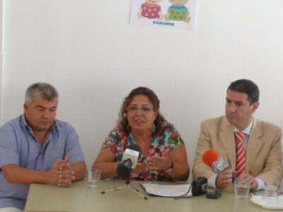 La Delegada de Educación inaugura el curso de escuelas infantiles en Chipiona 