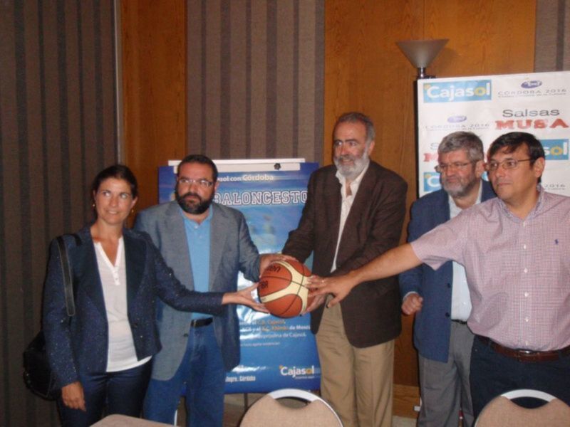 Presentación partido internacional Cajasol  Khimki en Córdoba