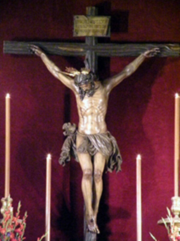 Galería del Altar del Quinario en Honor del Stmo Cristo de la Buena Muerte, de la Hermandad de la Hiniesta