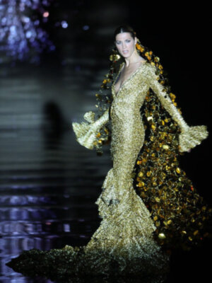 Pasarela SIMOF 2011 desde la cámara de Harry Macías 1