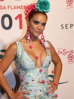 Beatriz Trapote regresa de Colombia y se estrena como modelo en Simof 2011