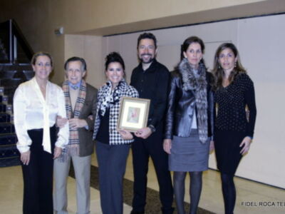Pase de moda flamenca a beneficio de las obras asistenciales de la Hdad de del Rocío de Triana