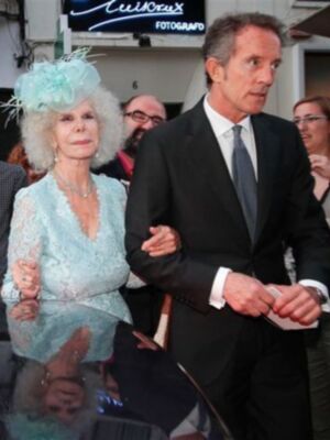 La Duqueda de Alba y Alfonso Díez juntos de boda