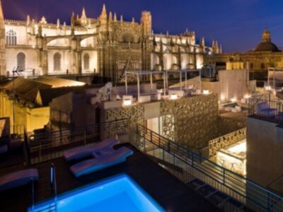 Fuego y magia para la Noche de San Juan en EME Catedral Hotel