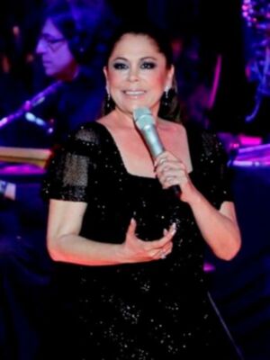 Isabel Pantoja, arrasa en Córdoba 