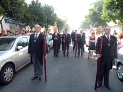 Solemne Procesión Eucarística, por las calles de la barriada Sevillana del Cerro del Águila&#8207;
