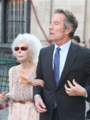 La Duquesa de Alba podría casarse en septiembre en el palacio de dueñas de Sevilla