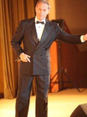 Alejandra Osborne y su marido en el cuarto mes de embarazo