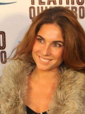 Francisco Rivera, con su novia Lourdes, feliz por la paternidad y la boda de su hermano pequeño