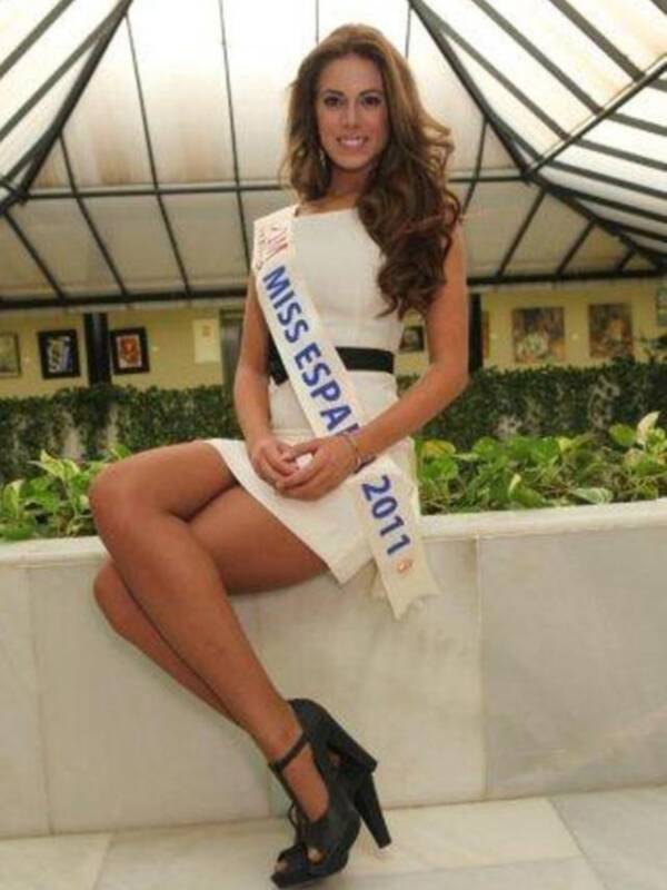 Miss España 2011, Andrea Huisgen comienza su reinado