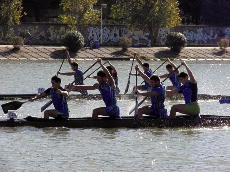 El Campeonato de Andalucía de barcos de equipo de piragüismo, para el Náutico Sevilla