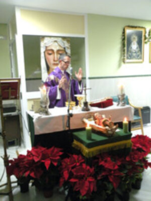 Santa Misa de Navidad, en la Residencia de Mayores, asistida, Virgen de las Angustias de Alcalá del Río.