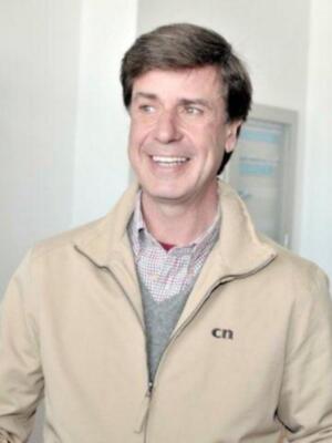 Cayetano Martínez de Irujo visita agricultores de Marinaleda