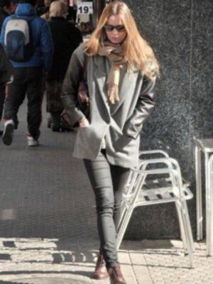 Alejandra Osborne ya tiene a sus mellizos en su casa sevillana