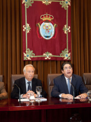 Presentación de un Libro sobre La Profesión de Abogado del catedrático Faustino Gutiérrez-Alviz