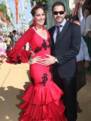 Numerosos personajes conocidos en Feria de Sevilla 2012