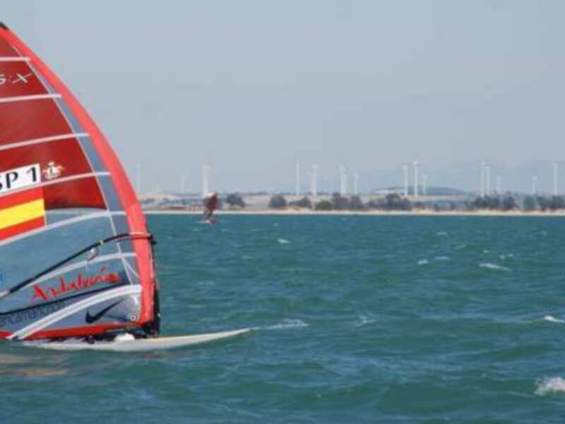 La Federación Internacional de Vela, último recurso de Blanca Manchón en defensa del windsurf olímpico
