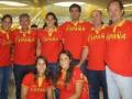 Equipo español de fútbol, vestidos con camisetas rojas y blancas.