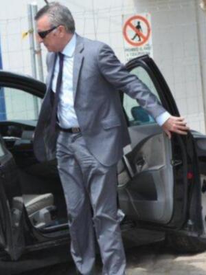 José Fernando recibe un millón de euros, herencia de Rocío Jurado de mano de su padre Ortega Cano