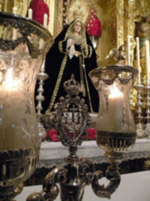 Provincia. Misa de difuntos  en la Hermandad de la vera-cruz de Alcalá del Río