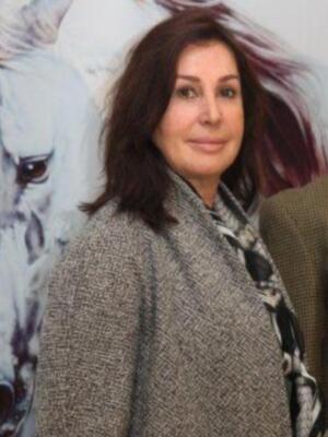 Carmen Martínez Bordiú inaugura el salón del caballo en Sevilla