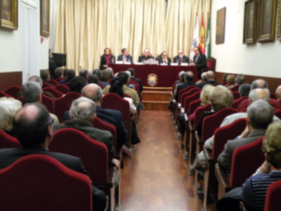  Sevilla.El Ateneo reconoció la labor de Caritas Diocesana con  la medalla de Oro  de su instituición.
