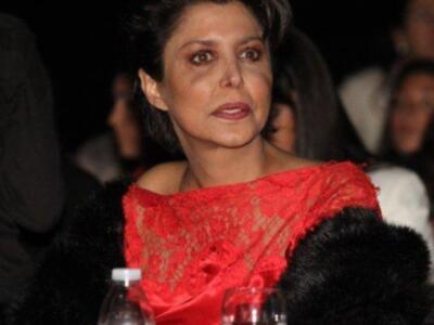 Claudia Revuelta debuta sobre la pasarela 