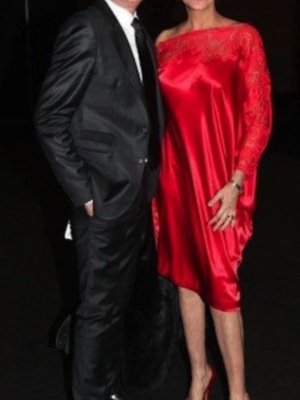 Claudia Revuelta debuta sobre la pasarela 