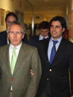 Francisco Rivera no comprende el enfado de la duquesa de Alba y Eugenia Martínez de Irujo con él