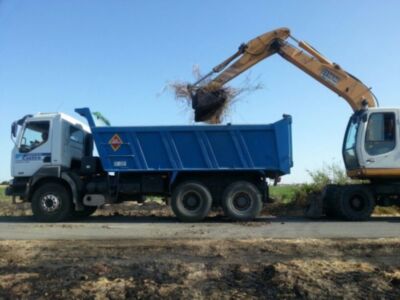 Sofocados dos incendios producidos en la tarde y la noche de ayer en zonas rurales(Chipiona) 