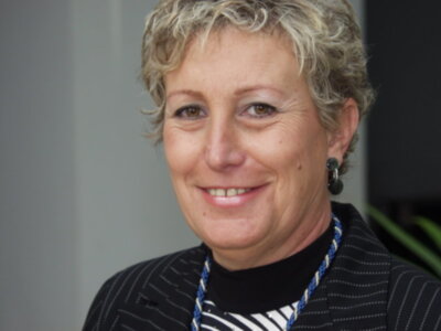 El Ayuntamiento decreta un día de luto oficial en memoria de la ex concejala socialista Esperanza de Fátima Rodríguez(Chipiona)