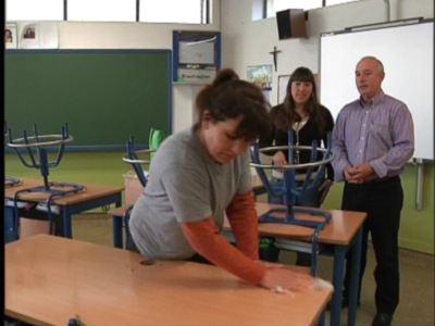 Educación llevó a cabo la limpieza general programada en los colegios de la localidad durante las vacaciones de Navidad(Chipiona)