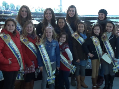 Las damas y perlas del Carnaval visitan el Centro de Interpretación de la Naturaleza y el Litoral El Camaleón(Chipiona) 