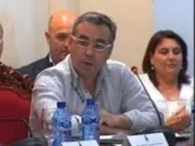 Una propuesta conjunta de IU y Podemos por la transparencia en el Ayuntamiento de Chipiona  fue aprobada  con la abstención del PP.