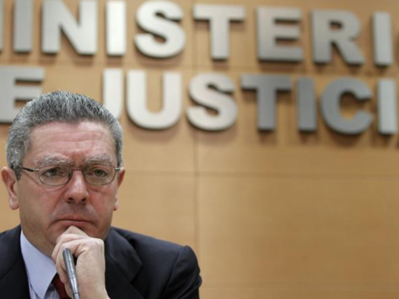 LO QUE DEBE RUIZ GALLARDÓN
