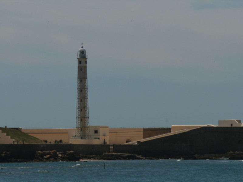 La Asociación de Amigos de los Faros convoca marcha festiva hasta las inmediaciones del Faro de Cádiz.-