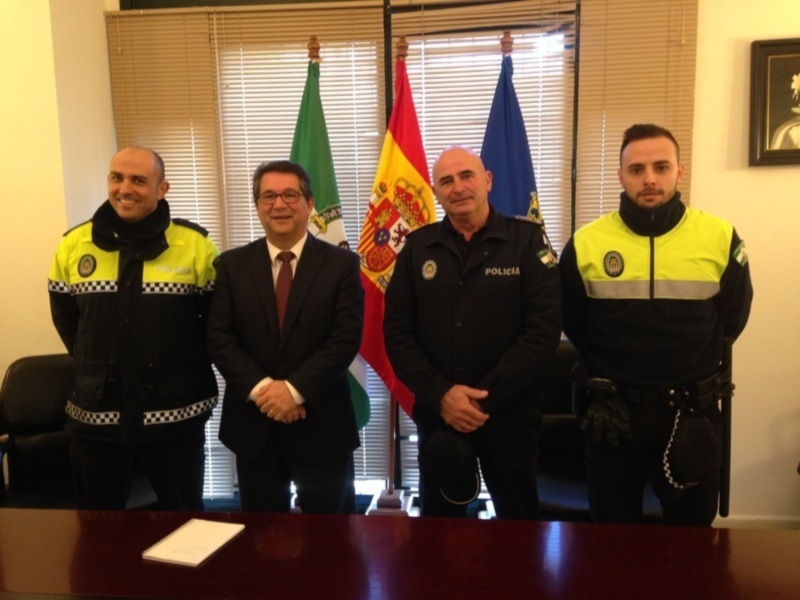 La plantilla de la Policía Local de Chipiona se incrementa con dos nuevos policías en comisión de servicio 