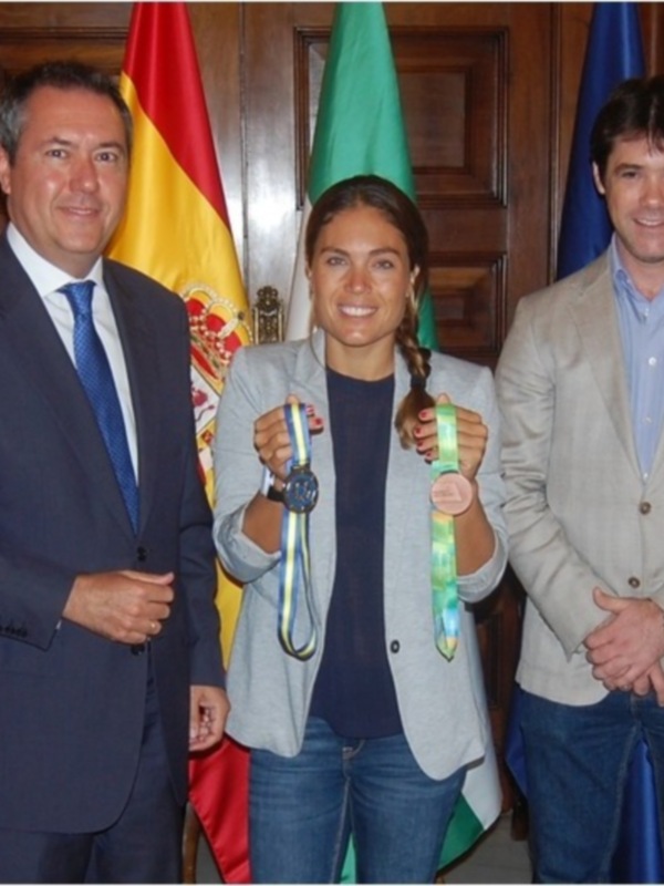 Blanca Manchón renueva su compromiso como embajadora de Sevilla