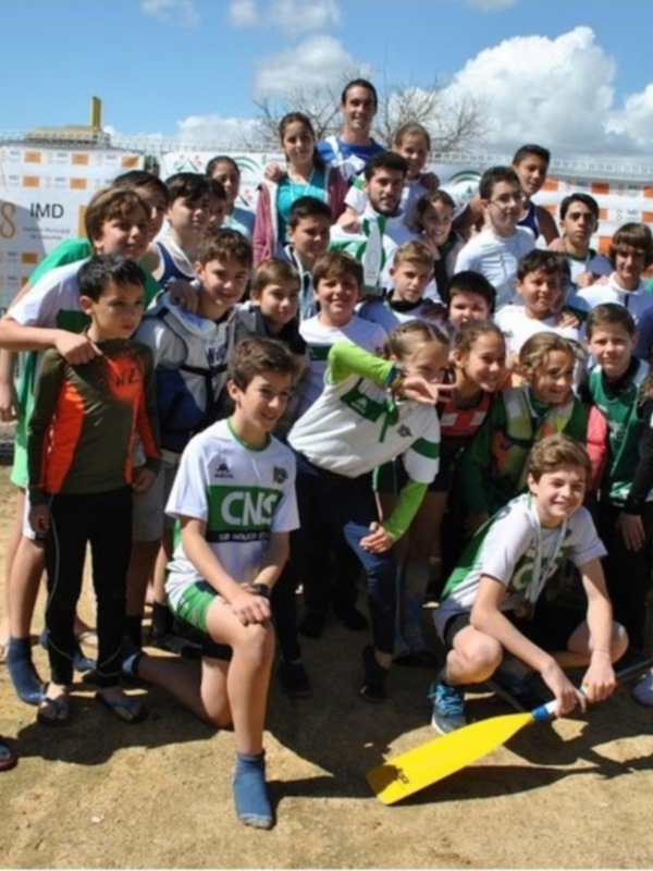 El Club Náutico Sevilla, campeón de Andalucía de promoción de piragüismo